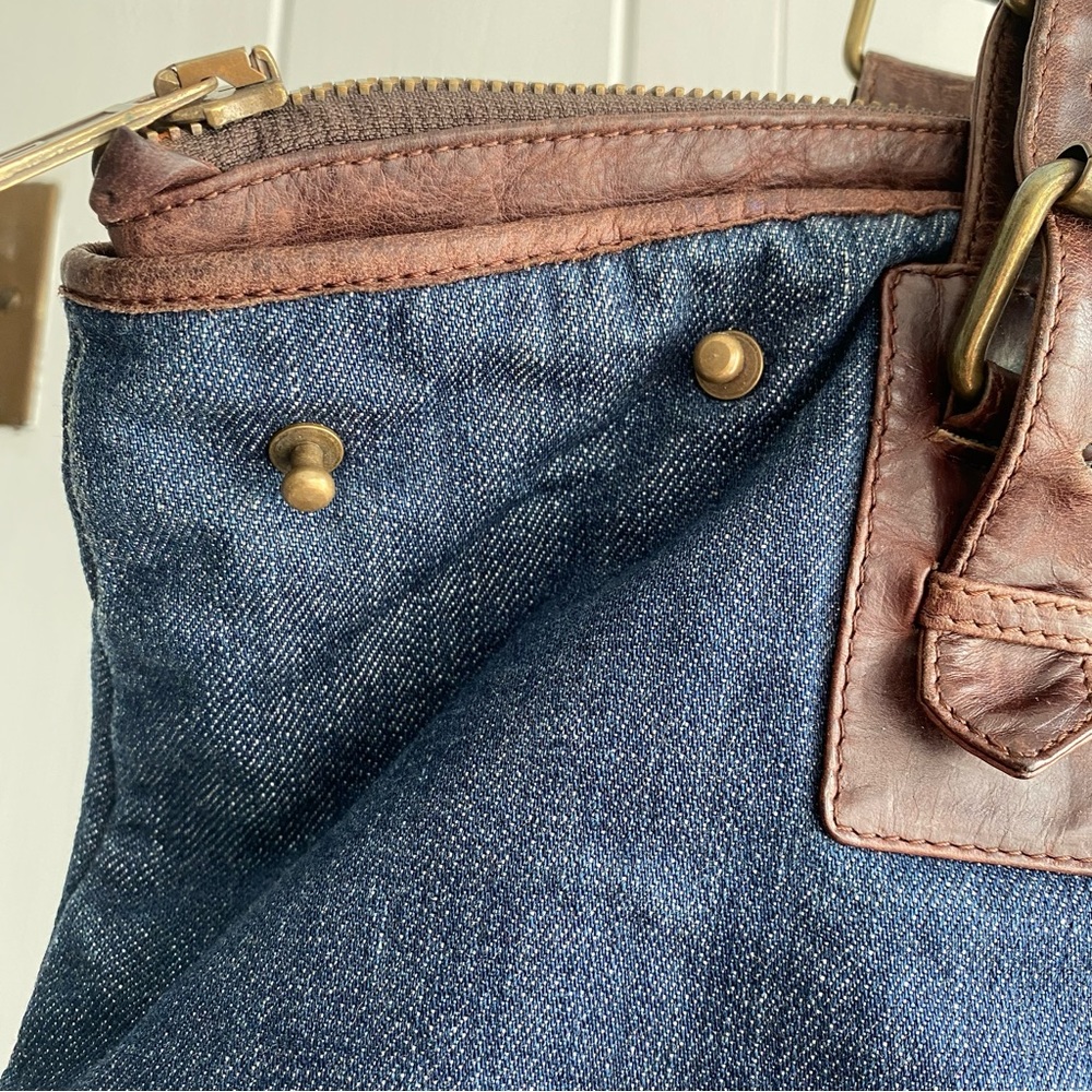 Vintage Dolce & Gabbana denim and leather tote bag - Picture 2 of 14